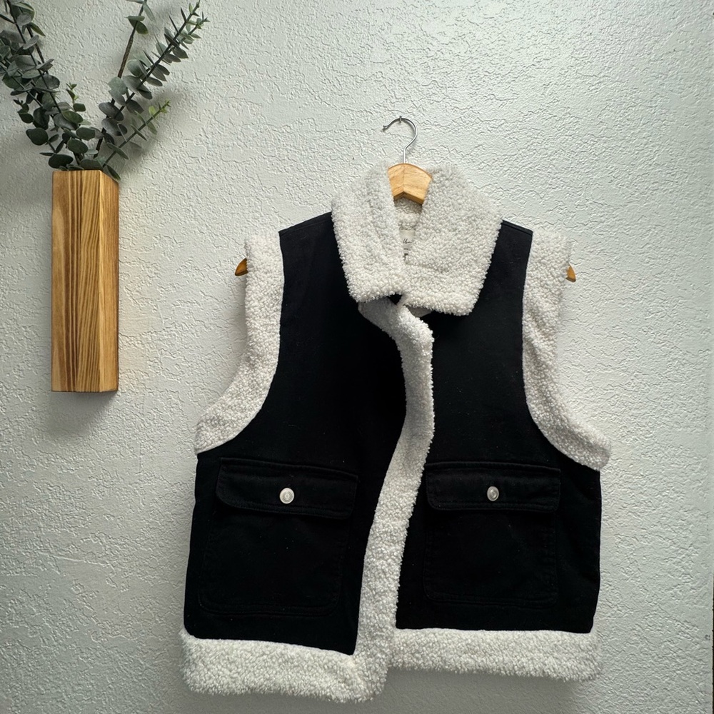 Black and White Sherpa Vest